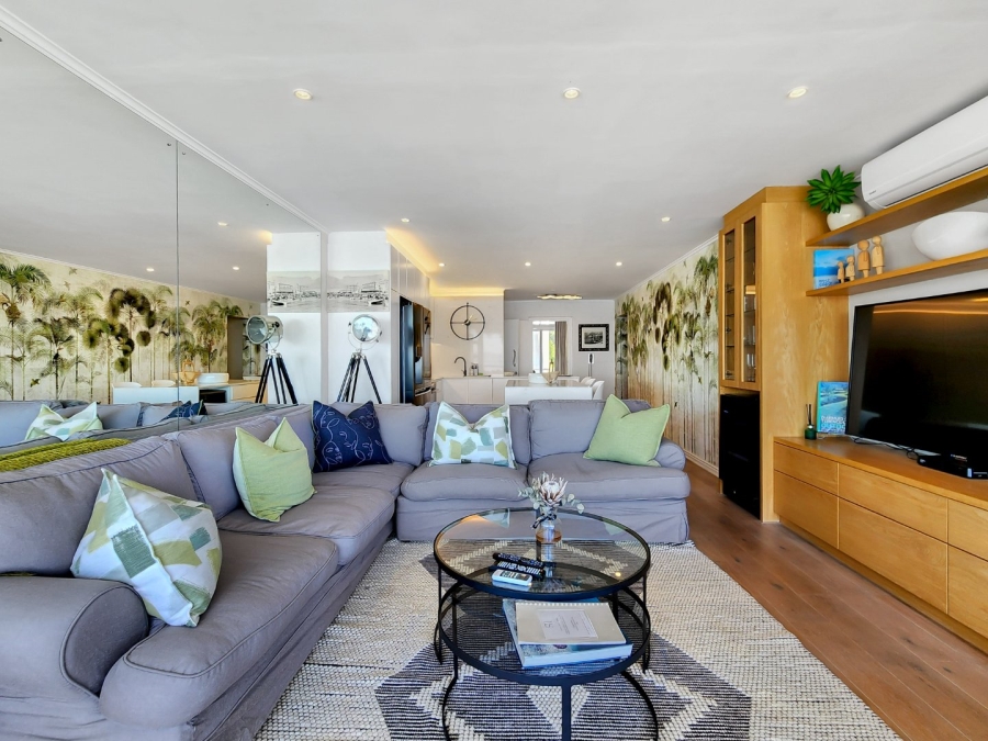 3 Bedroom Property for Sale in Mouille Point Western Cape